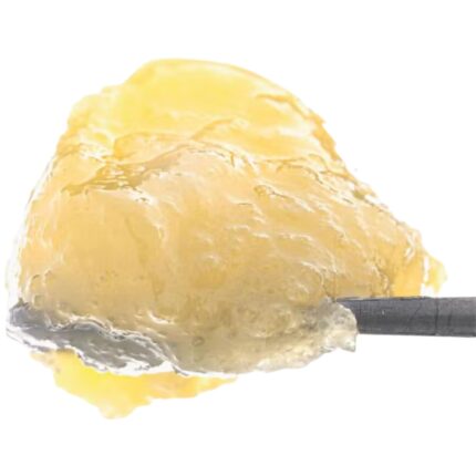 Grape Soda Live Resin – Golden concentrate with rich grape aroma, citrus undertones, and smooth indica relaxation effects.